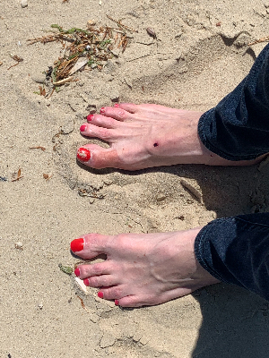 Awe Spring! Toes in the sand prepared for a walk!