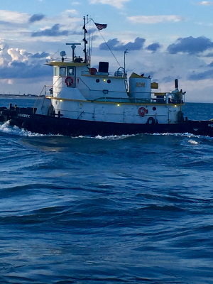 Tug on the Assawoman Inlet.  Photo by WRB